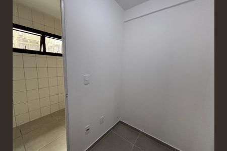Apartamento para alugar com 120m², 3 quartos e 2 vagas Apartamento para alugar com 120m², 3 quartos e 2 vagasQuarto de Serviço