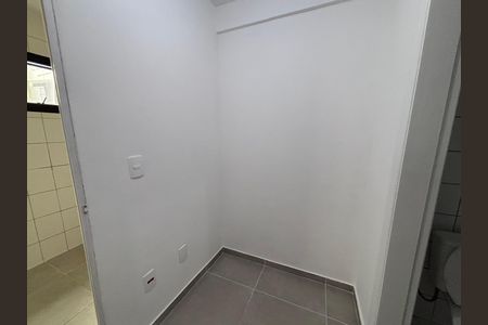 Apartamento para alugar com 120m², 3 quartos e 2 vagas Apartamento para alugar com 120m², 3 quartos e 2 vagasQuarto de Serviço