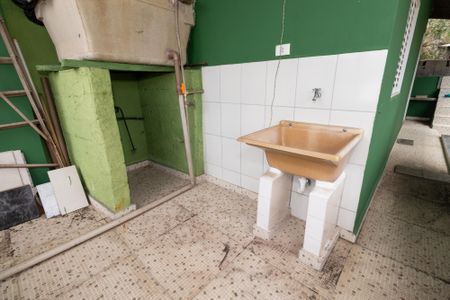 Casa à venda com 145m², 4 quartos e 2 vagasEdícula - Área de Serviço