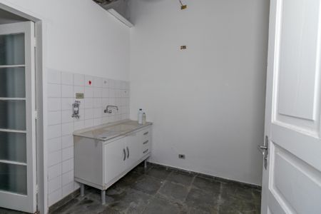 Casa à venda com 145m², 4 quartos e 2 vagasEdícula - Cozinha