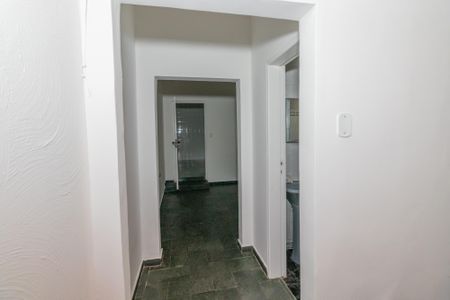 Casa à venda com 145m², 4 quartos e 2 vagasBanheiro