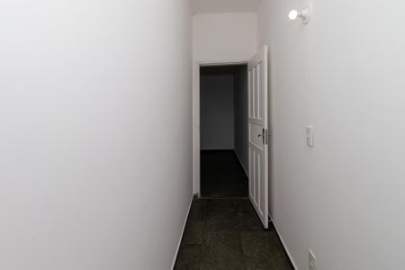 Casa à venda com 145m², 4 quartos e 2 vagasCorredor