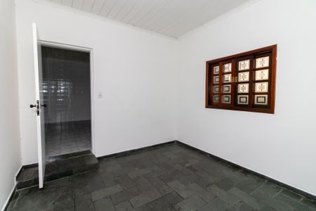 Casa à venda com 145m², 4 quartos e 2 vagasQuarto 2