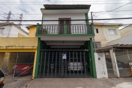 Casa à venda com 145m², 4 quartos e 2 vagasFachada