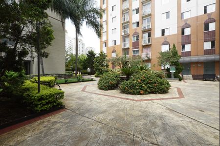 Apartamento para alugar com 45m², 2 quartos e 1 vagaÁrea comum