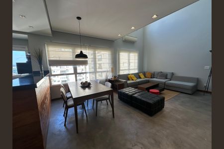 Apartamento à venda com 78m², 1 quarto e 2 vagas Apartamento à venda com 78m², 1 quarto e 2 vagasSala