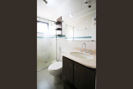 Apartamento para alugar com 88m², 2 quartos e 1 vaga Apartamento para alugar com 88m², 2 quartos e 1 vagaBanheiro da Suíte