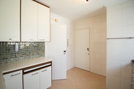 Apartamento para alugar com 88m², 2 quartos e 1 vaga Apartamento para alugar com 88m², 2 quartos e 1 vagaCozinha