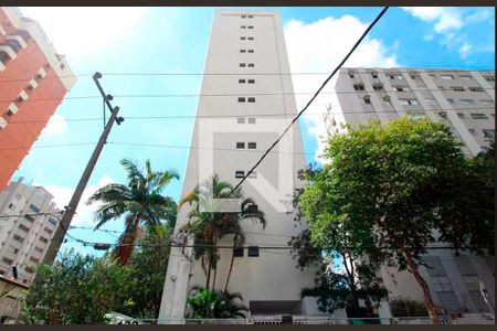 Apartamento para alugar com 88m², 2 quartos e 1 vaga Apartamento para alugar com 88m², 2 quartos e 1 vagaFachada