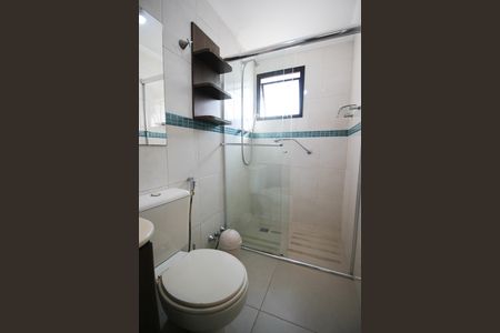 Apartamento para alugar com 88m², 2 quartos e 1 vaga Apartamento para alugar com 88m², 2 quartos e 1 vagaBanheiro social