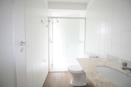Apartamento para alugar com 83m², 2 quartos e 2 vagasBanheiro Social
