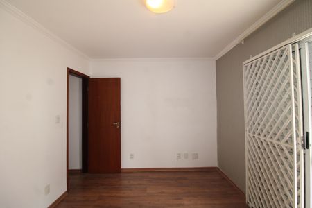Casa à venda com 100m², 2 quartos e 1 vagaQuarto 2