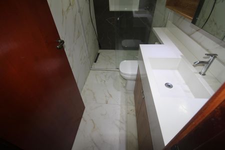 Casa à venda com 100m², 2 quartos e 1 vagaBanheiro