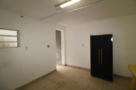 Casa à venda com 100m², 2 quartos e 1 vagaQuarto de Serviço