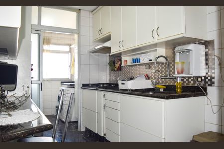 Apartamento à venda com 170m², 4 quartos e 3 vagasCozinha