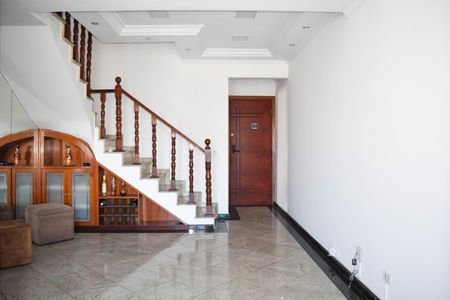 Apartamento à venda com 170m², 4 quartos e 3 vagasSala