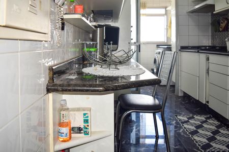 Apartamento à venda com 170m², 4 quartos e 3 vagasCozinha