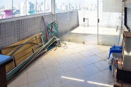 Apartamento à venda com 170m², 4 quartos e 3 vagasChurrasqueira privativa