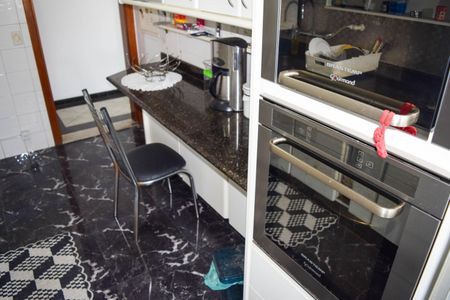 Apartamento à venda com 170m², 4 quartos e 3 vagasCozinha