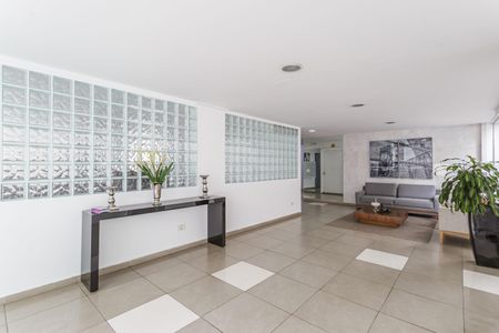 Apartamento à venda com 79m², 2 quartos e 1 vagaHall social