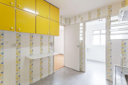 Apartamento à venda com 79m², 2 quartos e 1 vagaCozinha