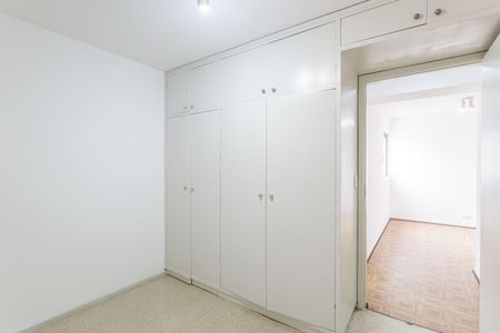 Apartamento à venda com 79m², 2 quartos e 1 vagaQuarto 2