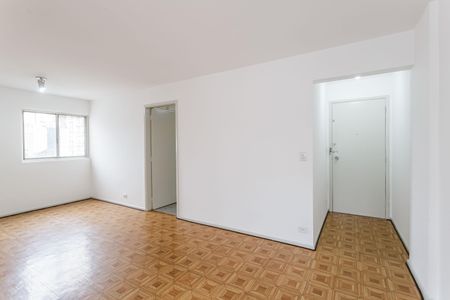 Apartamento à venda com 79m², 2 quartos e 1 vagaSala