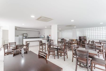 Apartamento à venda com 79m², 2 quartos e 1 vagaÁrea comum - Salão de festas