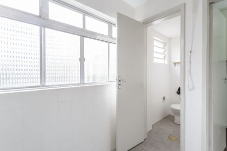 Apartamento à venda com 79m², 2 quartos e 1 vagaÁrea de Serviço
