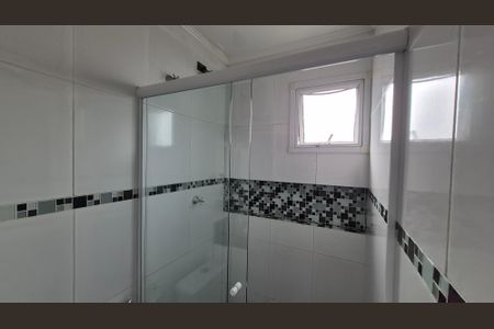 Apartamento à venda com 81m², 3 quartos e 2 vagasBanheiro da suíte