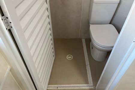 Casa de condomínio para alugar com 148m², 2 quartos e 1 vagaBanheiro de serviço