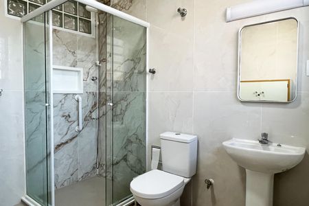 Casa de condomínio para alugar com 148m², 2 quartos e 1 vagaBanheiro