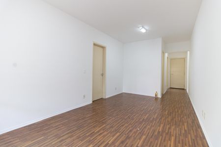Sala de apartamento para alugar com 2 quartos, 69m² em Vila Moinho Velho, São Paulo