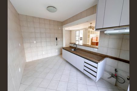 Apartamento para alugar com 85m², 2 quartos e 1 vagaCozinha