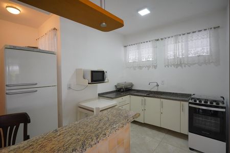 Área comum - Salão de festas de apartamento para alugar com 2 quartos, 85m² em Itacorubi, Florianópolis