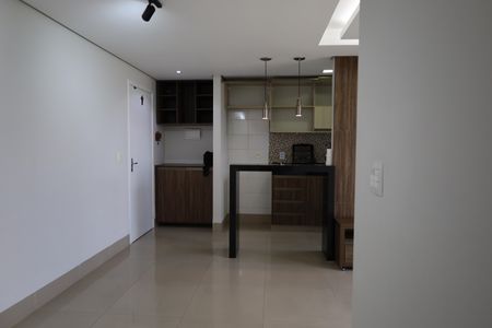 Sala de apartamento à venda com 2 quartos, 55m² em Interlagos, São Paulo