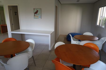 Apartamento à venda com 55m², 2 quartos e 1 vagaÁrea comum