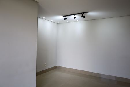 Sala de apartamento à venda com 2 quartos, 55m² em Interlagos, São Paulo