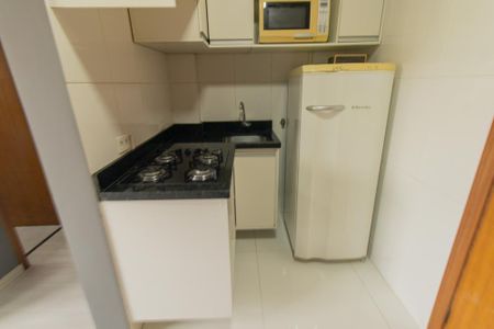 Cozinha de apartamento para alugar com 1 quarto, 39m² em Juvevê, Curitiba