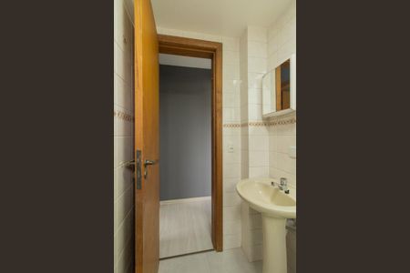 Banheiro Social de apartamento para alugar com 1 quarto, 39m² em Juvevê, Curitiba
