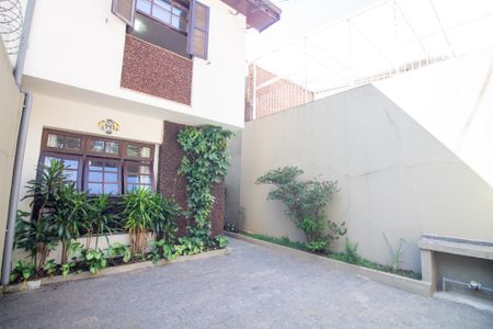 Casa à venda com 71m², 2 quartos e 2 vagasGaragem