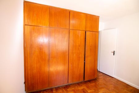 Casa à venda com 71m², 2 quartos e 2 vagasQuarto 1