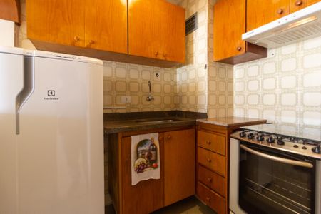 Cozinha de apartamento para alugar com 2 quartos, 60m² em Jardim Paulista, São Paulo