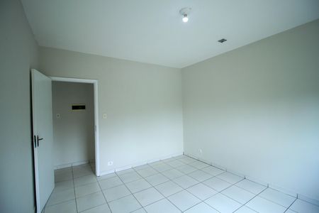 Apartamento para alugar com 122m², 2 quartos e 1 vaga Apartamento para alugar com 122m², 2 quartos e 1 vagaQuarto