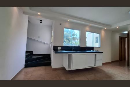 Apartamento à venda com 90m², 2 quartos e 2 vagasCozinha