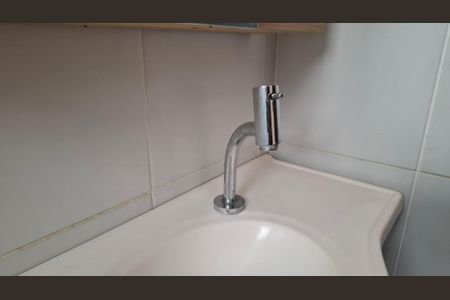 Apartamento à venda com 90m², 2 quartos e 2 vagasBanheiro 1