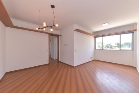 Sala de apartamento para alugar com 3 quartos, 85m² em Campo Belo, São Paulo