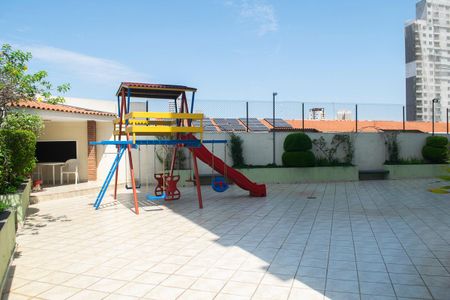 Apartamento à venda com 55m², 2 quartos e 1 vaga Apartamento à venda com 55m², 2 quartos e 1 vagaÁrea comum - Playground