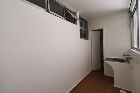 Apartamento à venda com 80m², 3 quartos e 1 vaga Apartamento à venda com 80m², 3 quartos e 1 vagaÁrea de Serviço