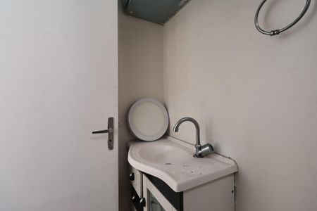 Apartamento à venda com 80m², 3 quartos e 1 vaga Apartamento à venda com 80m², 3 quartos e 1 vagaBanheiro de serviço